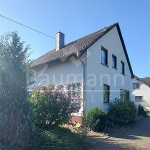 Hauptbild CHARMANTES EINFAMILIENHAUS MIT GARTEN UND BALKON